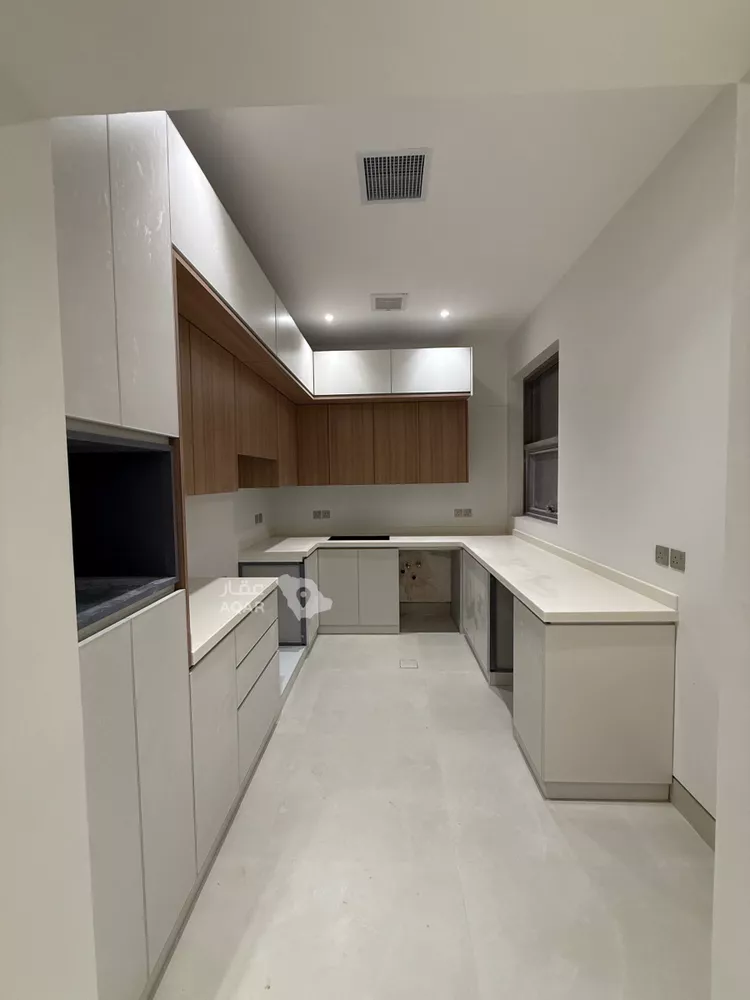 Floor for Rent in Riyadh An Narjis 13