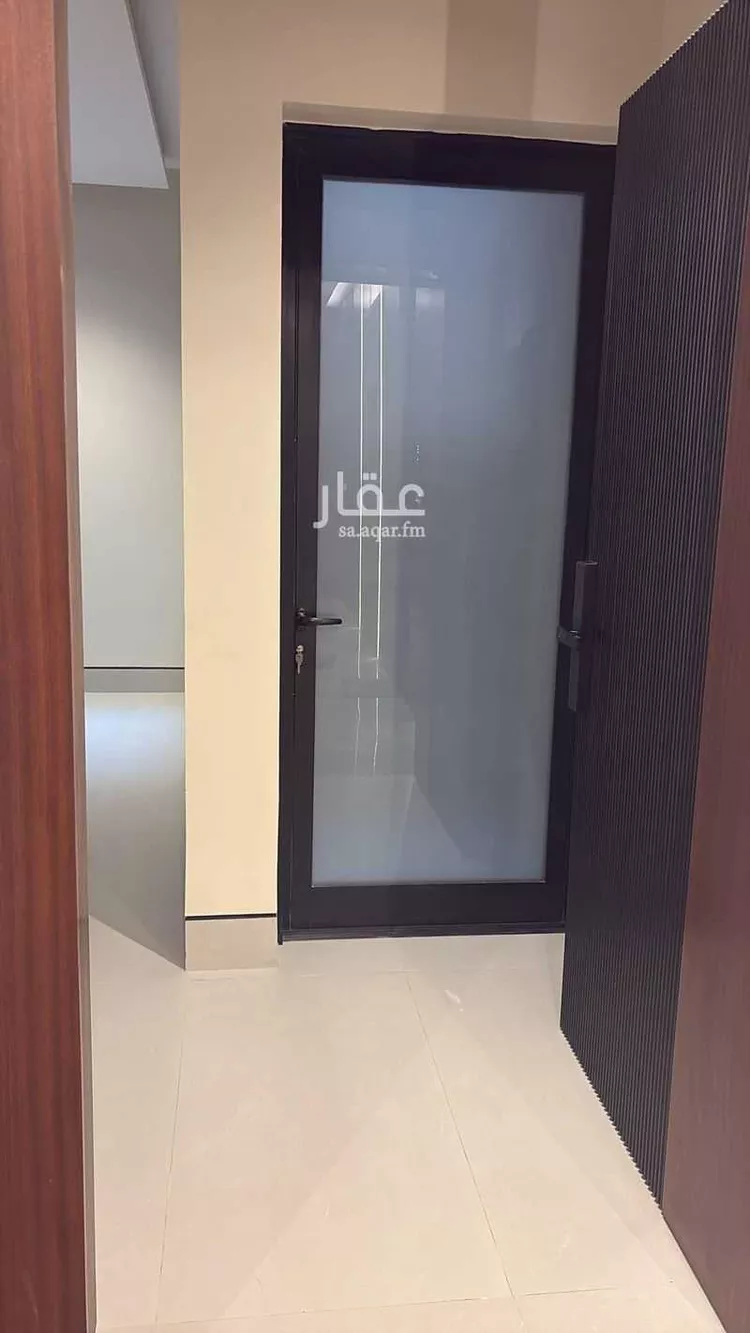 شقة للإيجار في شارع هشام بن عبدالملك, حي الملك فهد, مدينة الرياض, منطقة الرياض صورة 4