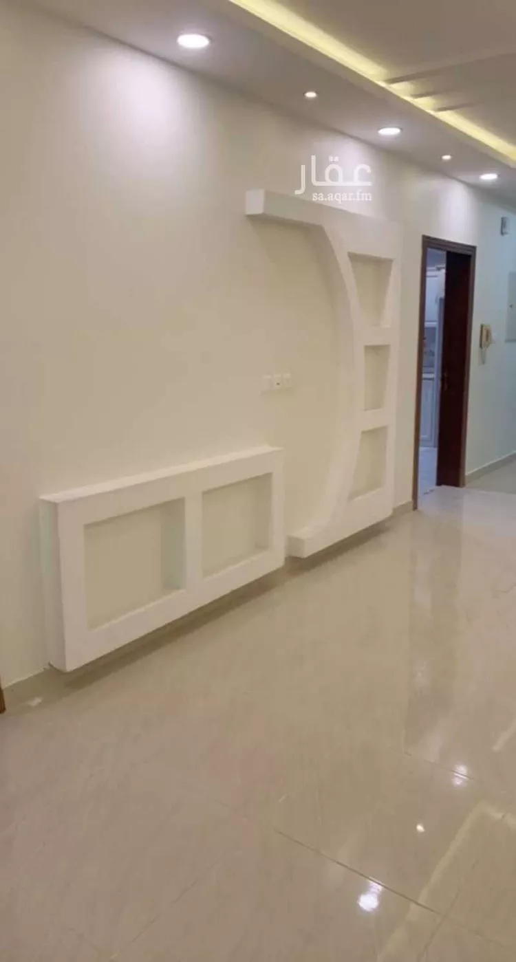 فيلا للإيجار في شارع عبدالله ابن عرفطة الخزرجي ، خميس مشيط ، خميس مشيط صورة 5