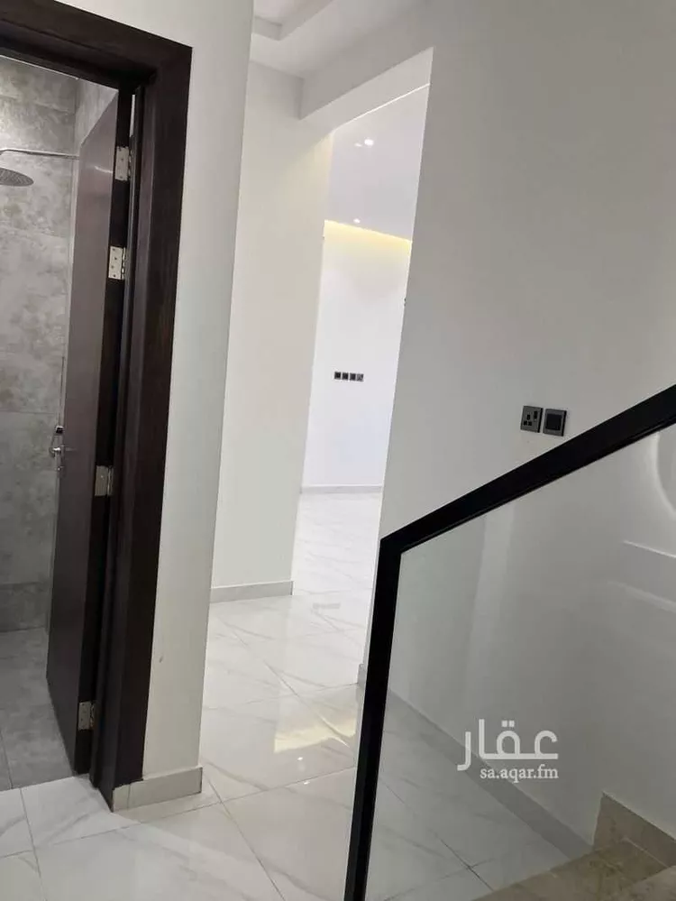 فيلا للبيع في شارع وجية الشحامي, حي الرمال, مدينة الرياض, منطقة الرياض 6