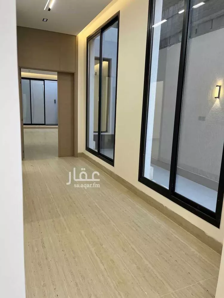 فيلا للبيع في شارع زياد بن أيوب, حي الرمال, مدينة الرياض, منطقة الرياض صورة 3