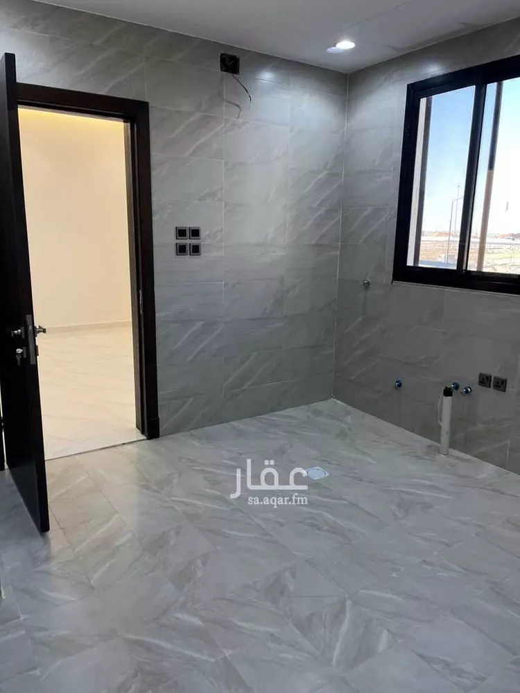 فيلا للبيع في شارع وجية الشحامي, حي الرمال, مدينة الرياض, منطقة الرياض 10