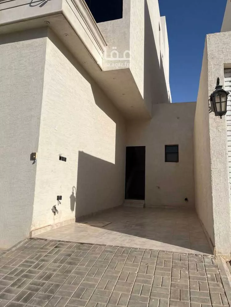 دور للبيع في شارع وجية الشحامي, حي الرمال, مدينة الرياض, منطقة الرياض صورة 2