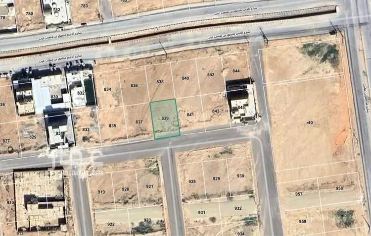 أرض للبيع في شارع الجامعة 3, حي الجامعة, مدينة ثادق, منطقة الرياض صورة 2