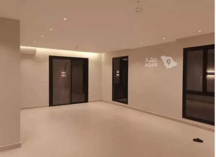 فيلا للإيجار في شارع رقم 2072 ، حي مطار الملك خالد الدولي ، الرياض ، منطقة الرياض 7