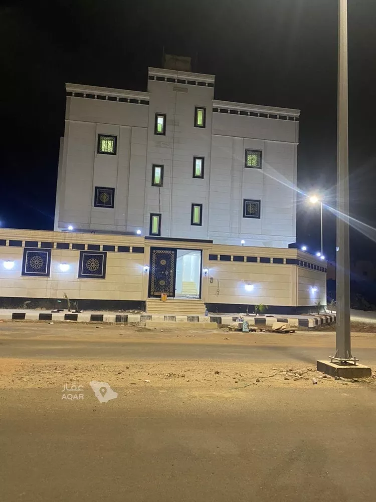 عمارة للبيع في شارع بزيع ابن عبدالله ابن اللحام, حي الغراء, مدينة المدينة المنورة, منطقة المدينة المنورة 14