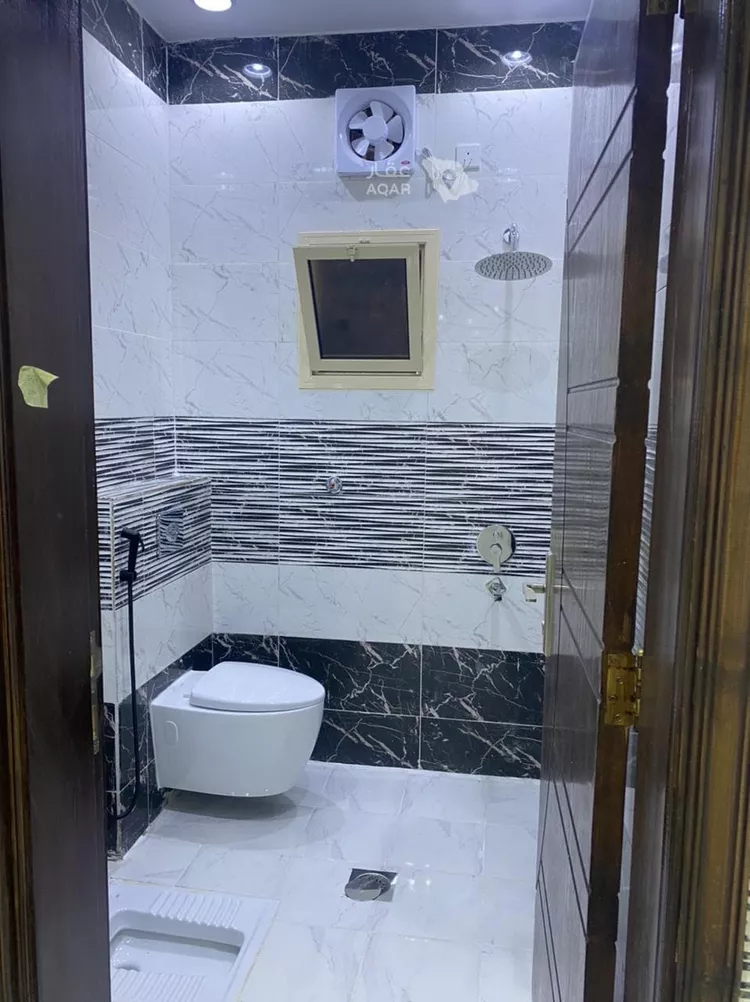 عمارة للبيع في شارع بزيع ابن عبدالله ابن اللحام, حي الغراء, مدينة المدينة المنورة, منطقة المدينة المنورة 4