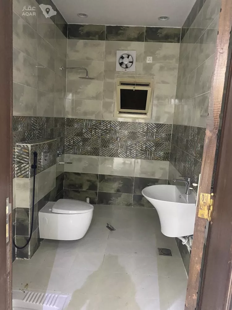 عمارة للبيع في شارع بزيع ابن عبدالله ابن اللحام, حي الغراء, مدينة المدينة المنورة, منطقة المدينة المنورة 5
