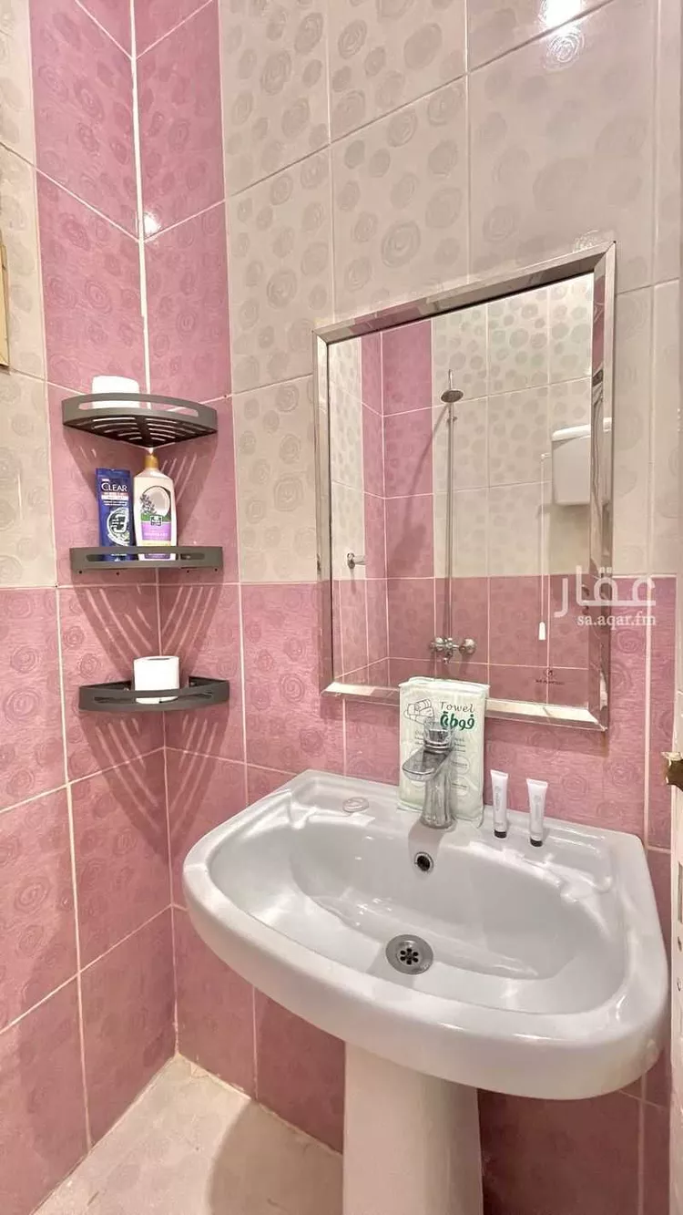 شقة مفروشة للحجز في شارع عبدالسلام عمر ، حي الرمال ، الرياض ، منطقة الرياض صورة 4