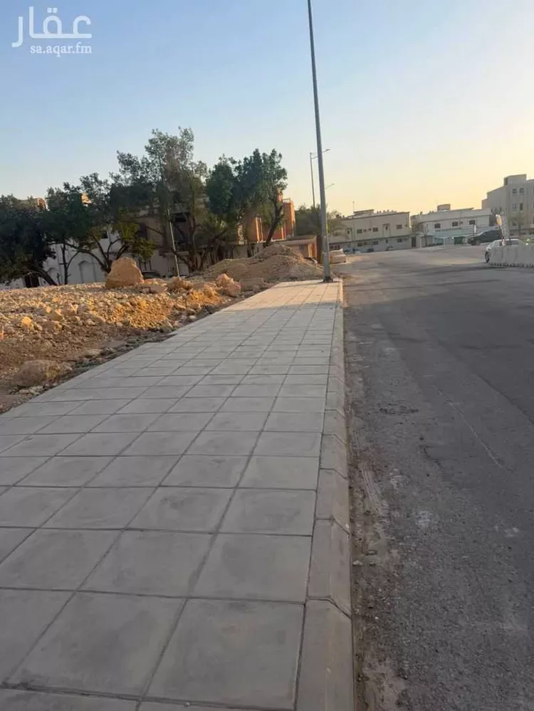 أرض للبيع في شارع القسران, حي العزيزية, مدينة الرياض, منطقة الرياض صورة 2
