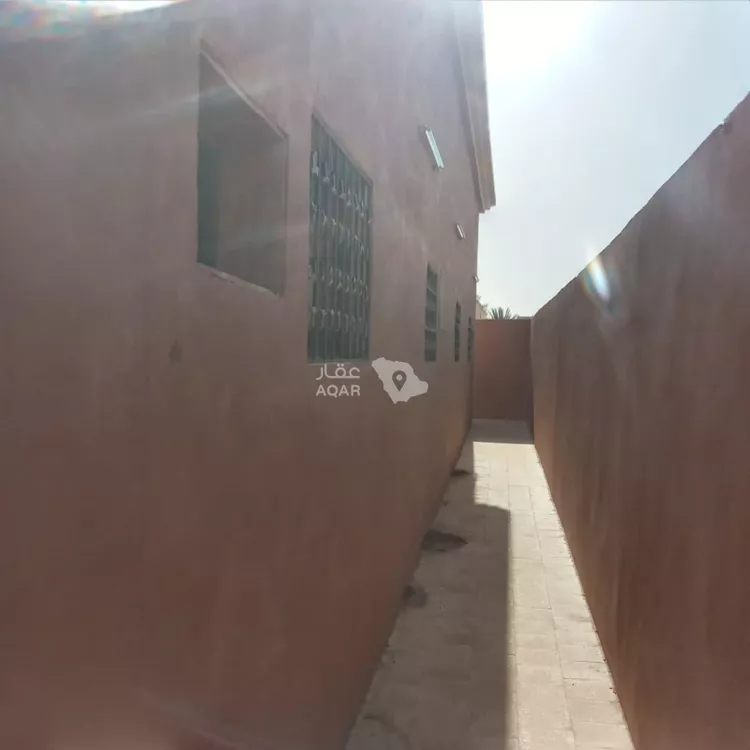 Floor for Sale in Al Duwadimi Masadda 14