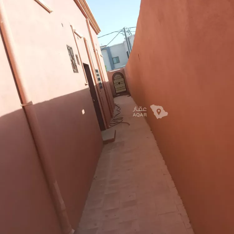 Floor for Sale in Al Duwadimi Masadda 17