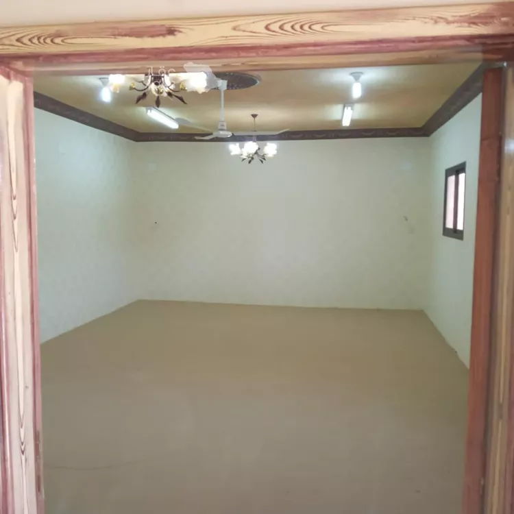 Floor for Sale in Al Duwadimi Masadda 5