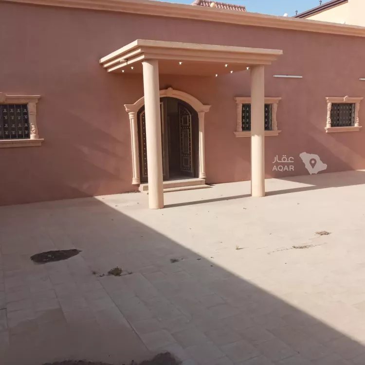 Floor for Sale in Al Duwadimi Masadda 6