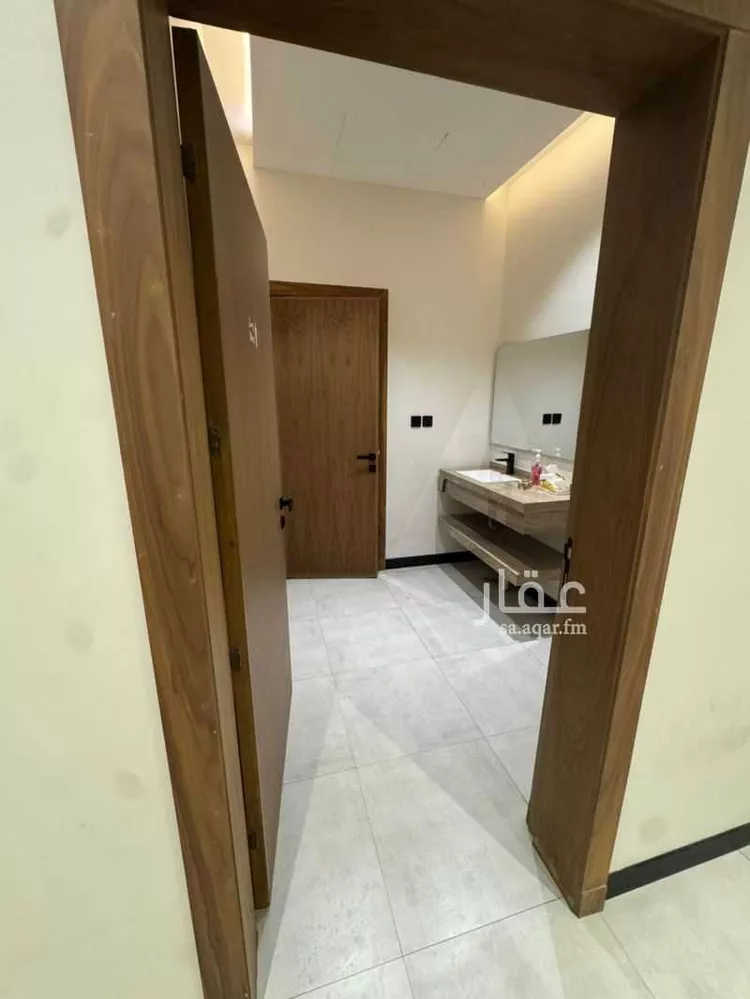Commercial Office for Rent in Riyadh Al Munsiyah
