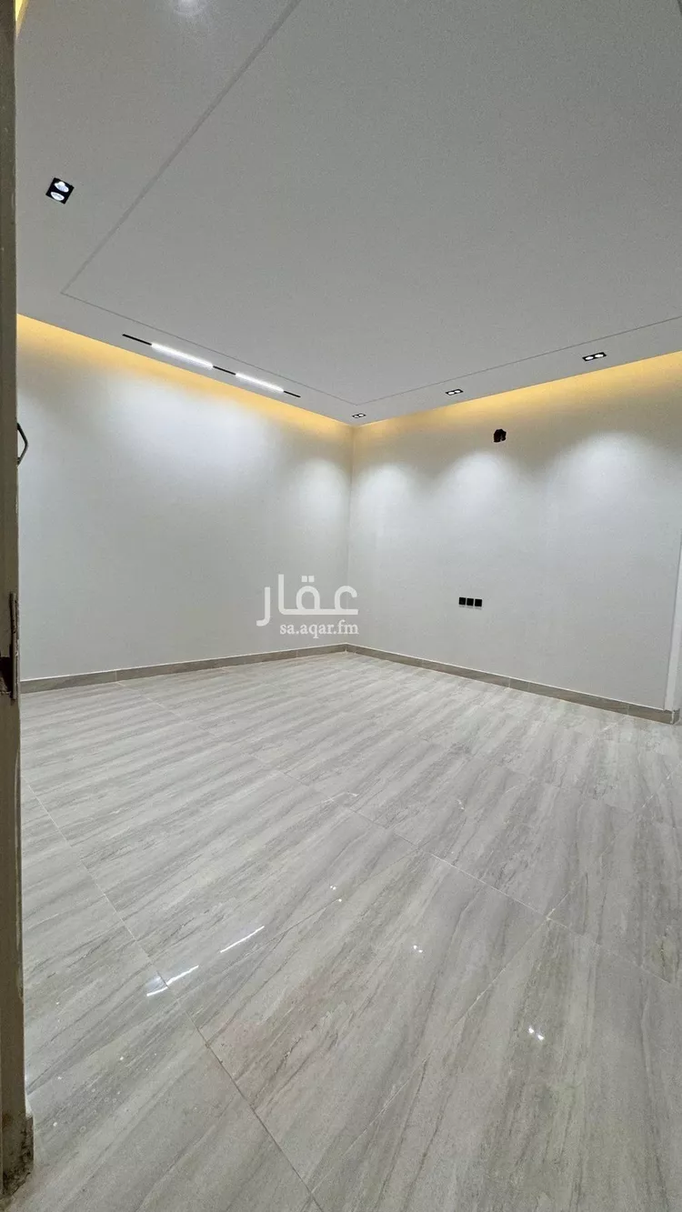 فيلا للبيع في شارع ضياء , حي الجنادرية, مدينة الرياض, منطقة الرياض صورة 2