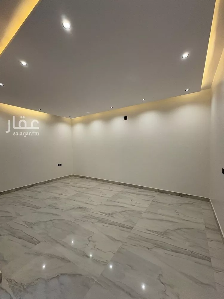 دور للبيع في شارع أحمد العطار, حي الرمال, مدينة الرياض, منطقة الرياض صورة 3