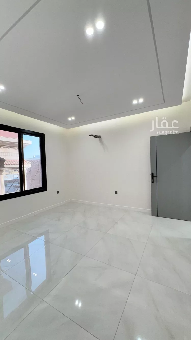 شقة للبيع في شارع عقبه بن كديم, حي الزهراء, مدينة جدة, منطقة مكة المكرمة