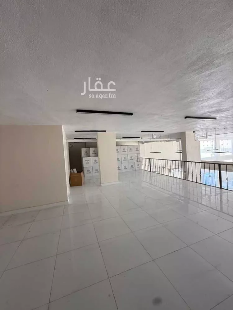Warehouse for Rent in Al Khobar At Tahliyah صورة 5