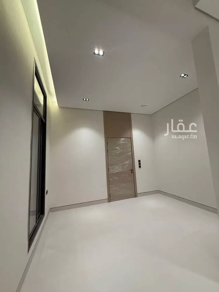 فيلا للبيع في شارع زياد بن أيوب, حي الرمال, مدينة الرياض, منطقة الرياض 9