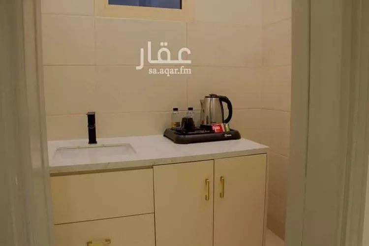 شقة للإيجار في شارع مروج الامير, حي المروج, مدينة تبوك, منطقة تبوك 8