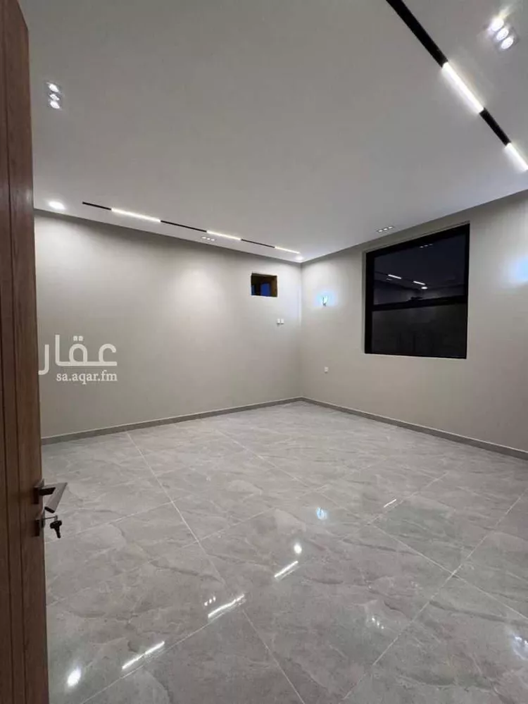 شقة للبيع في شارع ابو بكر الزبيدي, حي الرحاب 1, مدينة جازان, منطقة جازان صورة 2