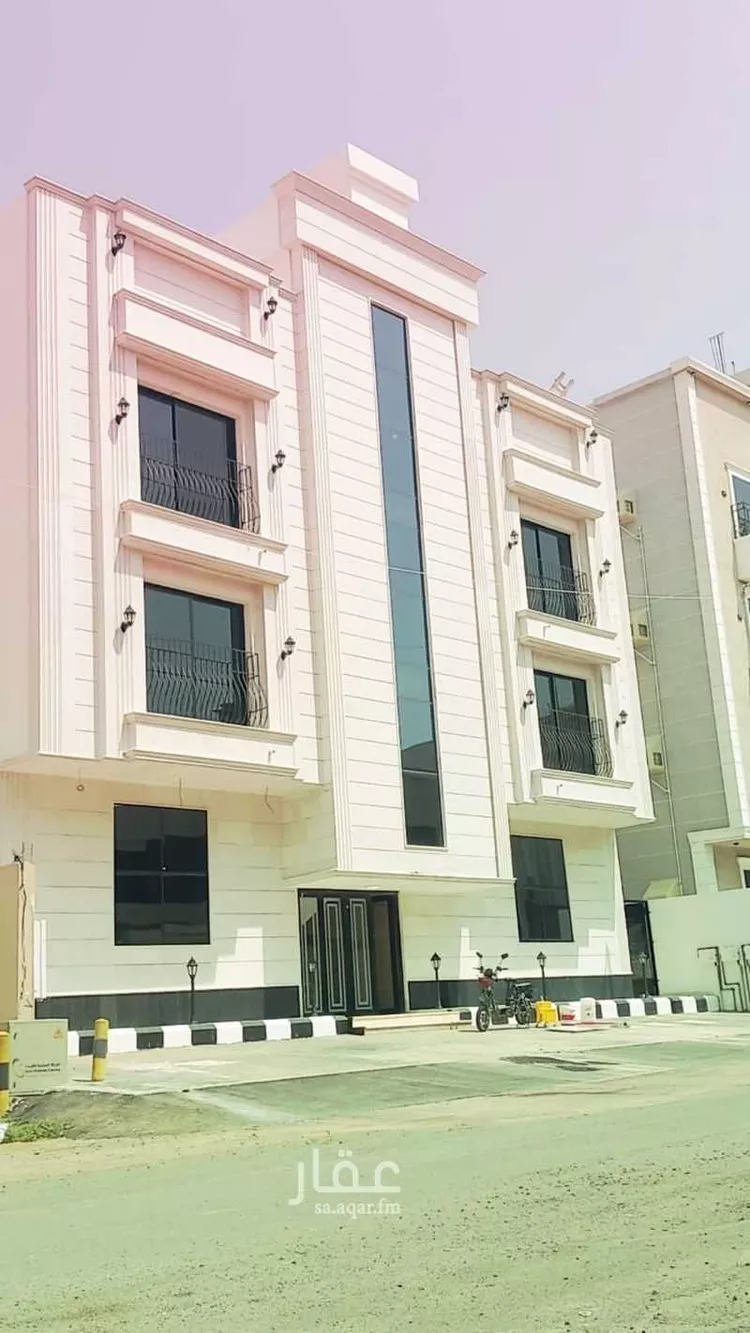 دور للبيع في شارع شارع 15 ب, حي المطار, مدينة جازان, منطقة جازان صورة 2