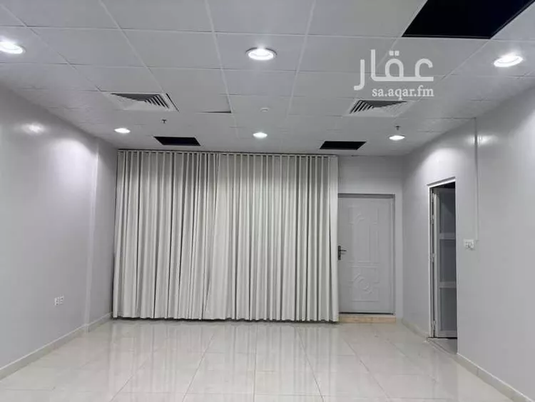 مكتب تجاري للإيجار في حي الراكة الشمالية, مدينة الدمام, المنطقة الشرقية