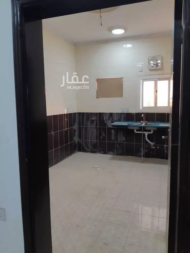 عمارة للإيجار في شارع جزي أبو خزيمة السلمي ، حي المرجانية ، رابغ ، رابغ صورة 5
