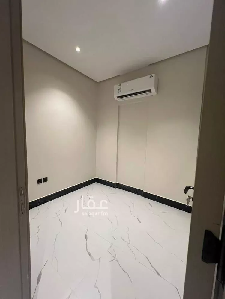 شقة للإيجار في شارع الملك عبد الله بن عبدالعزيز, حي الشاطئ الغربي, مدينة الدمام, المنطقة الشرقية صورة 4