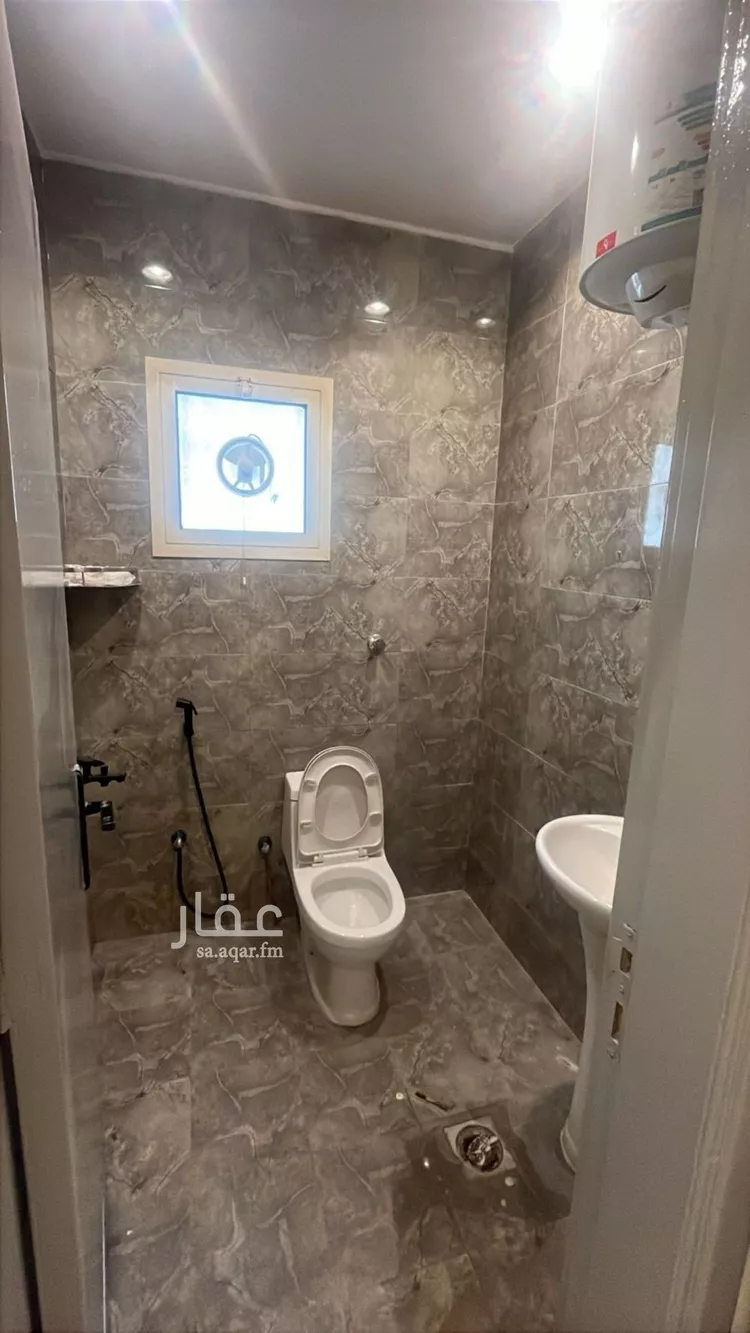 شقة للإيجار في شارع عبدالله بن سيف, حي العقيق, مدينة الرياض, منطقة الرياض صورة 4