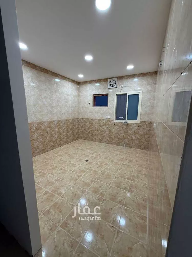 عمارة للإيجار في شارع التغليب, حي النايفية, مدينة الاحساء, المنطقة الشرقية صورة 3