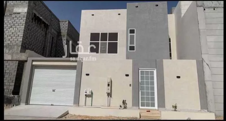 دور للبيع في شارع التوحيدي, حي الحمراء الأول, مدينة الاحساء, المنطقة الشرقية