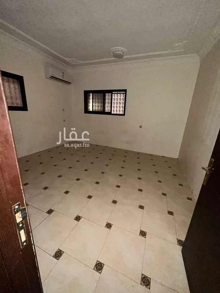 دور للإيجار في شارع الأمير سعود الكبير بن عبدالعزيز آل سعو, حي الملك فيصل, مدينة الرياض, منطقة الرياض صورة 3