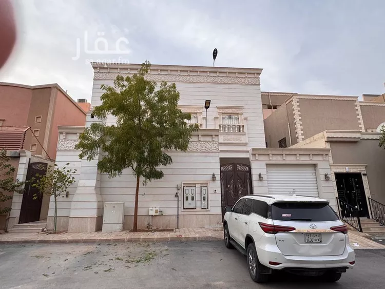 فيلا للإيجار في شارع الذهب, حي لبن, مدينة الرياض, منطقة الرياض