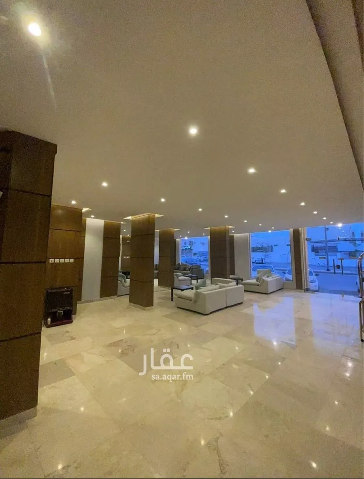 عمارة للإيجار في شارع الشيخ صالح بن عبدالعزيز بن عبدالرحمن, حي السويدي الغربي, مدينة الرياض, منطقة الرياض صورة 2