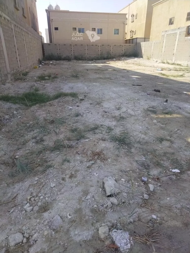 أرض للبيع في شارع خلف بن سعد, حي المروج, مدينة القطيف, المنطقة الشرقية صورة 2