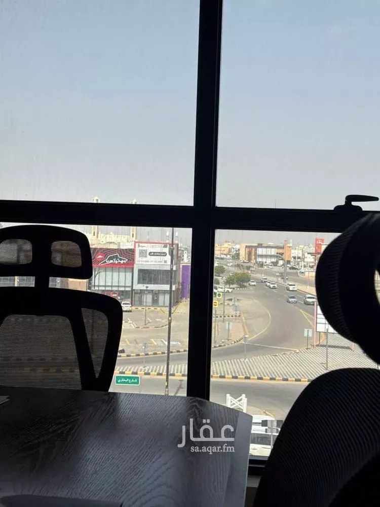 مكتب تجاري للإيجار في شارع عمر بن سليم ، حي الريان ، بريدة ، بريدة صورة 3