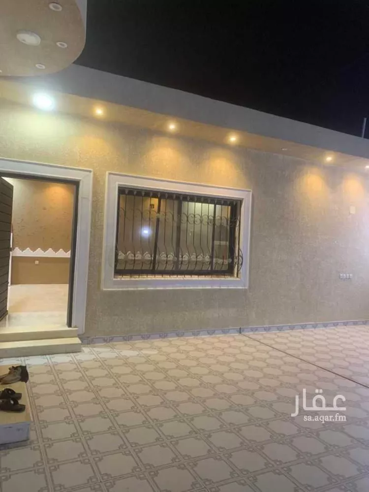 Floor for Sale in Al Majmaah King Abdullah 6