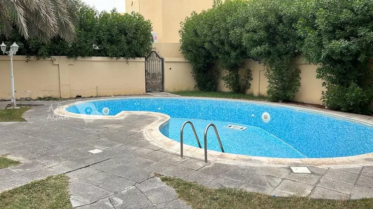 فيلا للإيجار في شارع الأمير ماجد بن عبد العزيز ، حي القادسية ، المبرز ، الاحساء