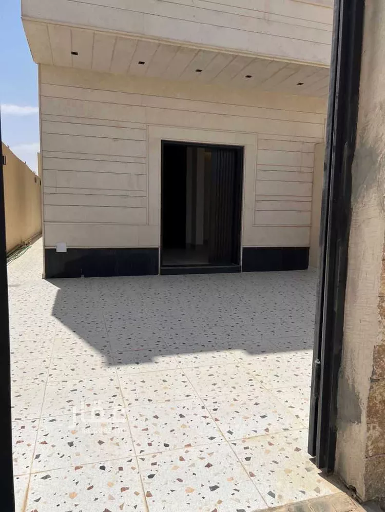 Floor for Sale in Riyadh Dahiat Namar صورة 2