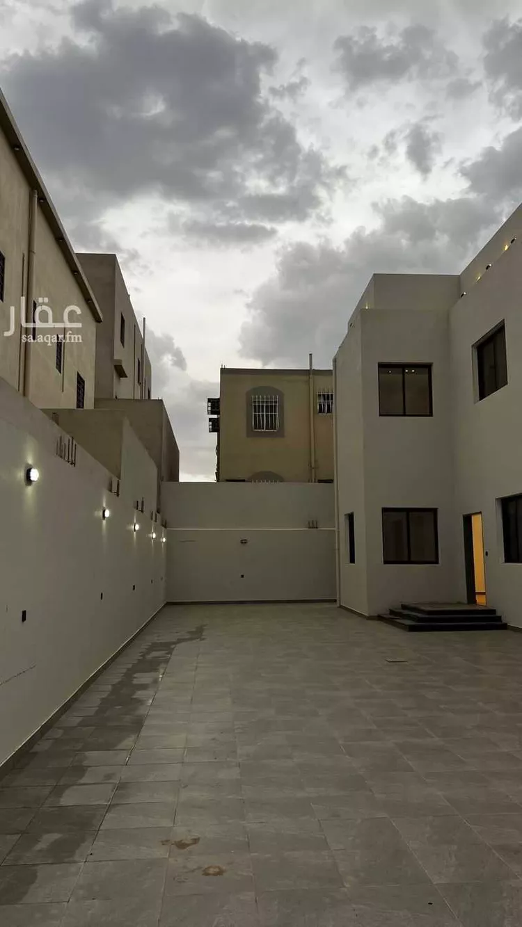 فيلا للبيع في شارع السوسن, حي السوسن, مدينة أبها, منطقة عسير صورة 3
