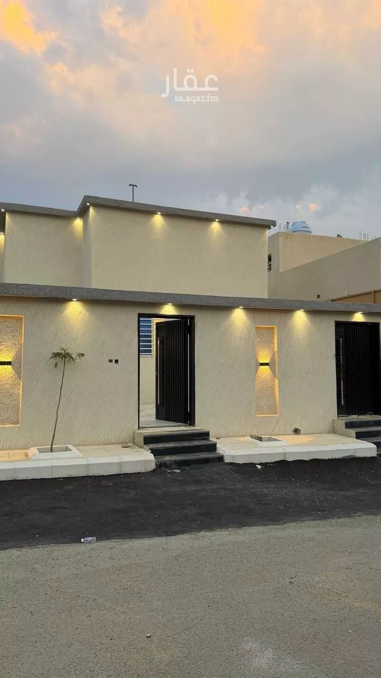 Floor for Sale in Abha Guraiger