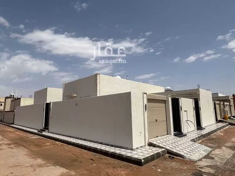 دور للبيع في شارع الحياة ، حائل ، منطقة حائل