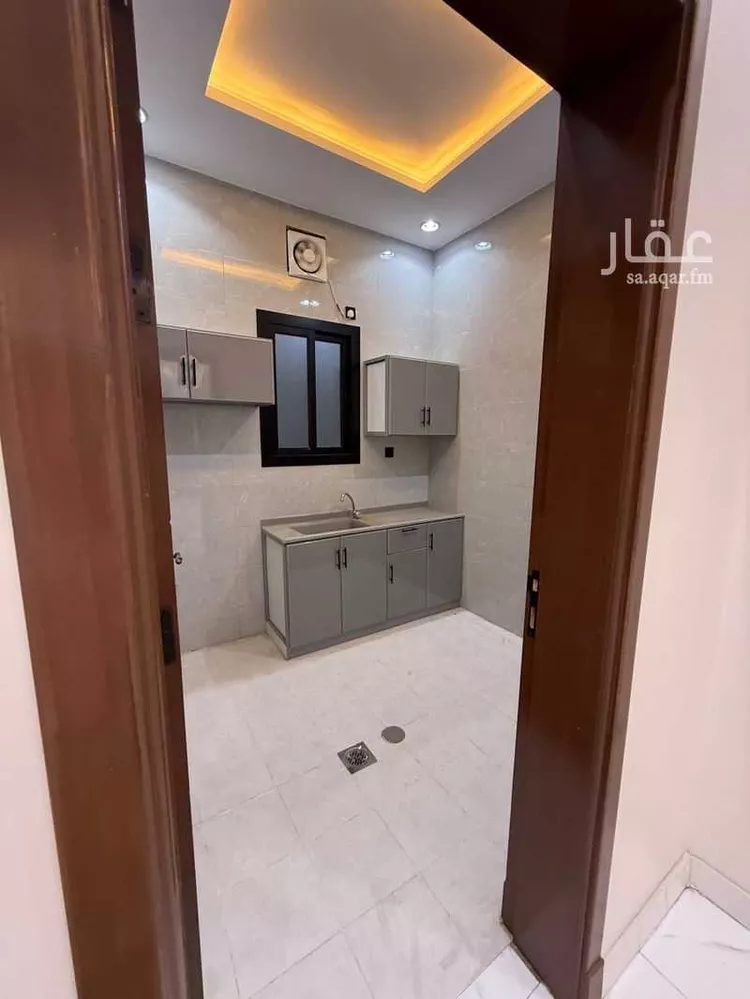 شقة للإيجار في شارع عبدالله بن وائل, حي البوادي, مدينة جدة, منطقة مكة المكرمة صورة 3