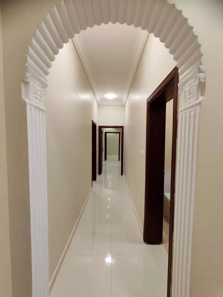 شقة للإيجار في شارع علي الزامل, حي الأجاويد, مدينة جدة, منطقة مكة المكرمة صورة 5