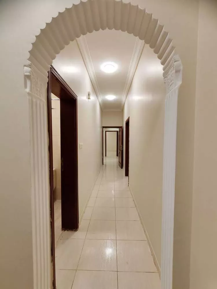 شقة للإيجار في شارع علي الزامل, حي الأجاويد, مدينة جدة, منطقة مكة المكرمة صورة 3