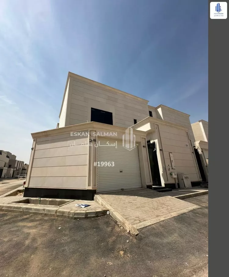 فيلا للبيع في شارع أمين الريحاني, حي المعيزيلة, مدينة الرياض, منطقة الرياض صورة 2
