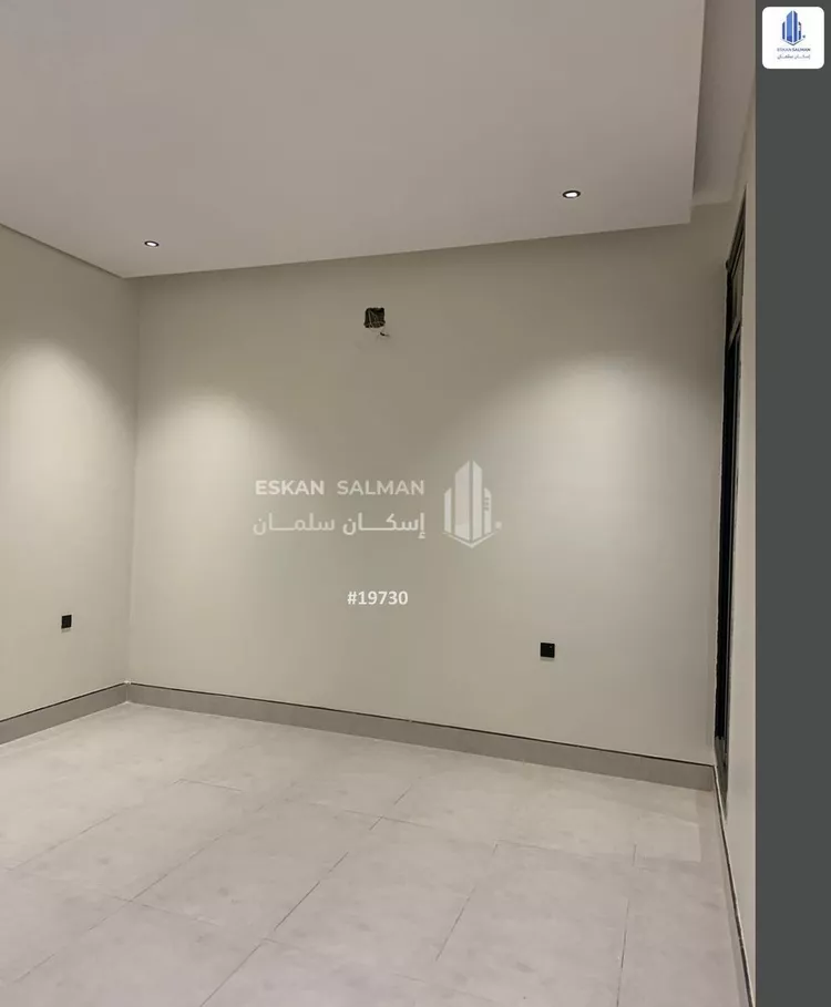 دور للبيع في شارع غياث بن فارس, حي الرمال, مدينة الرياض, منطقة الرياض صورة 4
