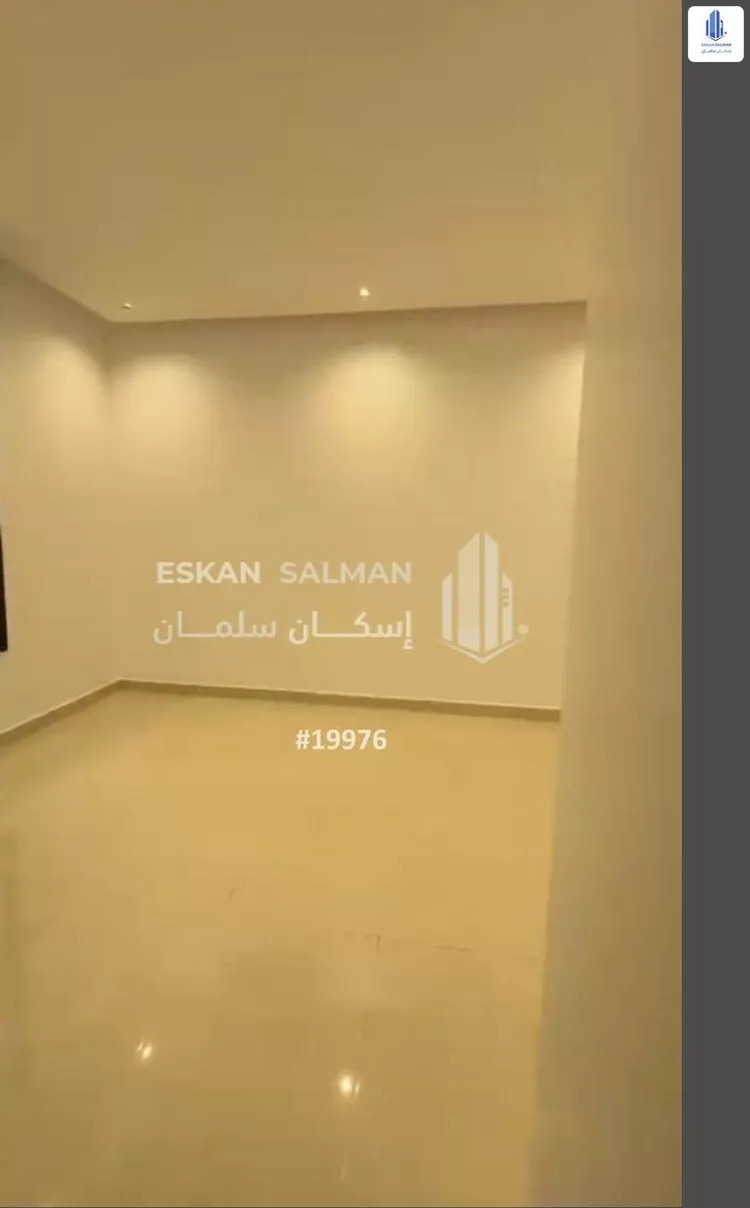 دور للبيع في شارع الحارث بن عبدالرحمن, حي عكاظ, مدينة الرياض, منطقة الرياض صورة 3